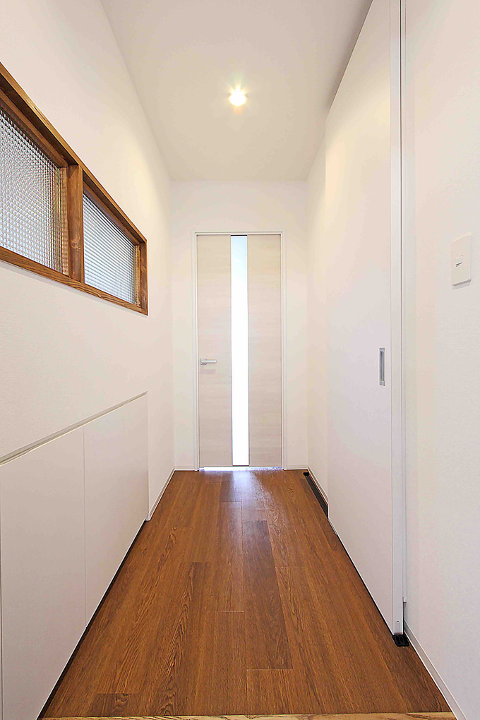 リフォーム（マンション・住宅・店舗・オフィス）／オーダメイドのソファ・テーブル・キャビネット：大阪・広島：：ルポゼ・クリエーション：リビング・ダイニング・バスルーム・洗面・ロハステイスト