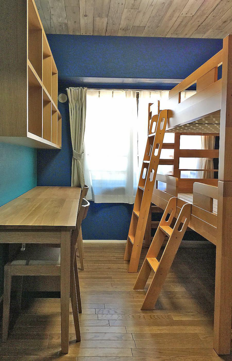 リフォーム（マンション・住宅・店舗・オフィス）／オーダメイドのソファ・テーブル・キャビネット：大阪・広島：：ルポゼ・クリエーション：リビング・ダイニング・バスルーム・洗面：北欧調